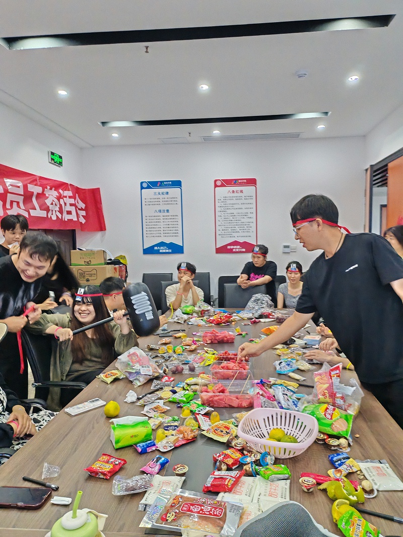 湖南夢(mèng)蝶新生代員工茶話會(huì)